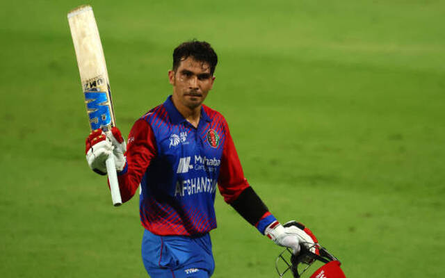 পিএসএল থেকে নাম প্রত্যাহার করে নিলেন আফগান ক্রিকেটার 