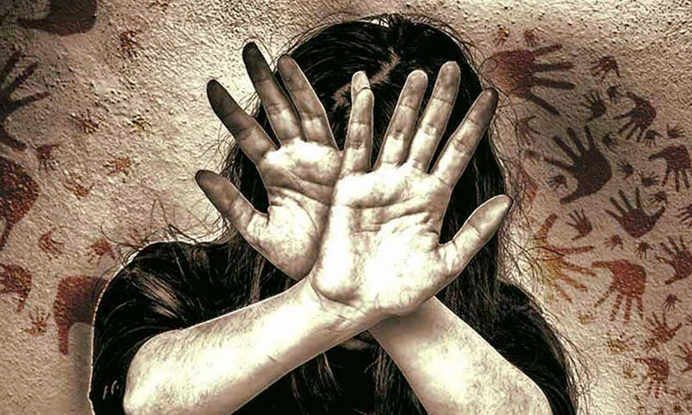 স্পা সেন্টারে চাঁদাবাজির পর নারীকে ধর্ষণের অভিযোগ