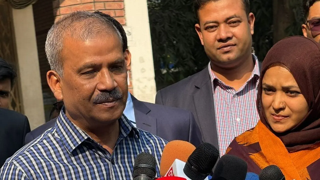 ভোটের ফলাফলের গেজেট ১৩ তারিখ রাতের মধ্যেই হয়ে যাবে : আসিফ নজরুল